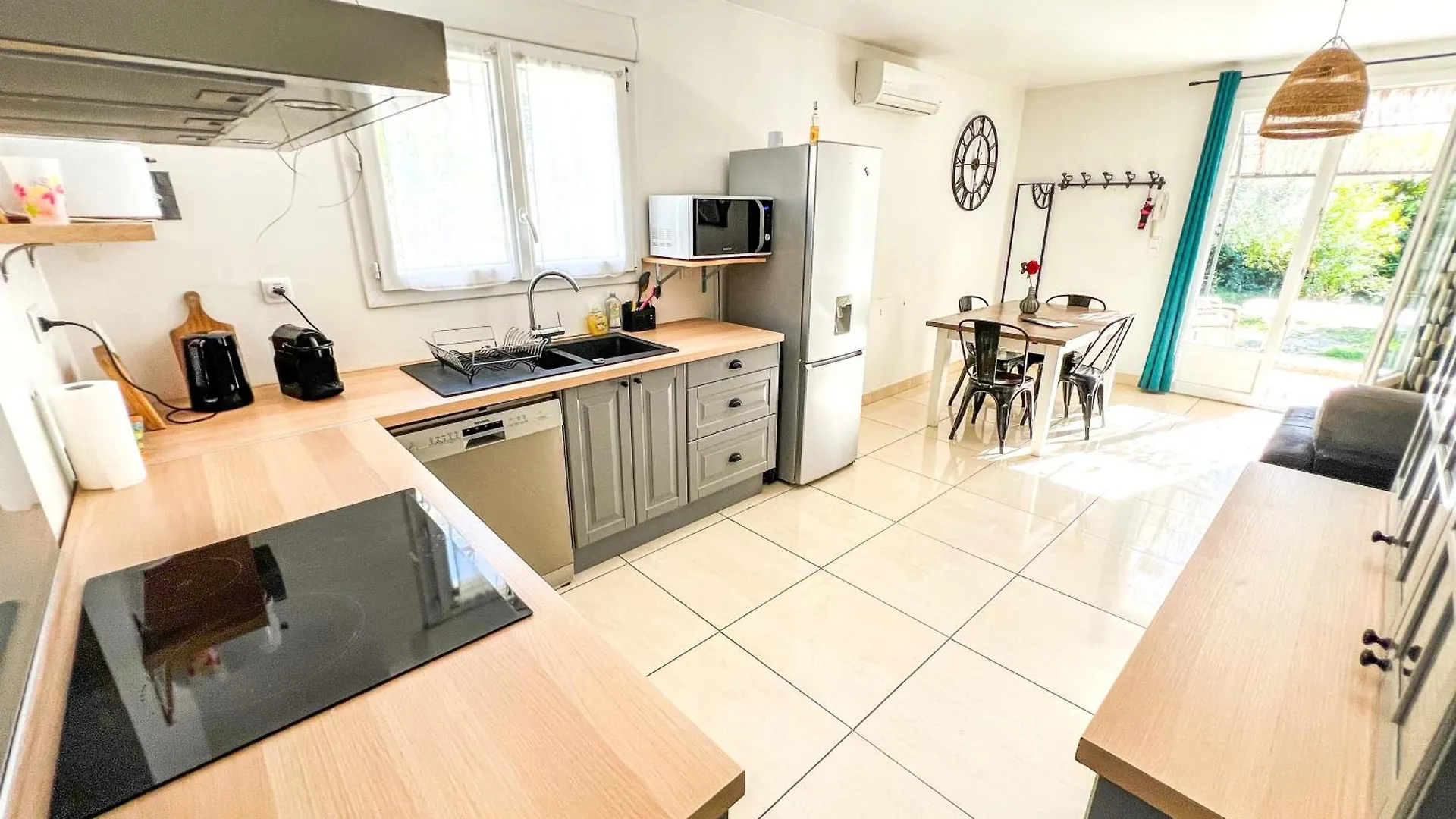 Ac - Car Parking - Garden - Near Ramparts Apartment Avignon